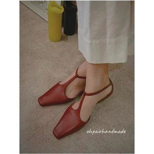 Mary Jane Burgundy Cat Heels size 8